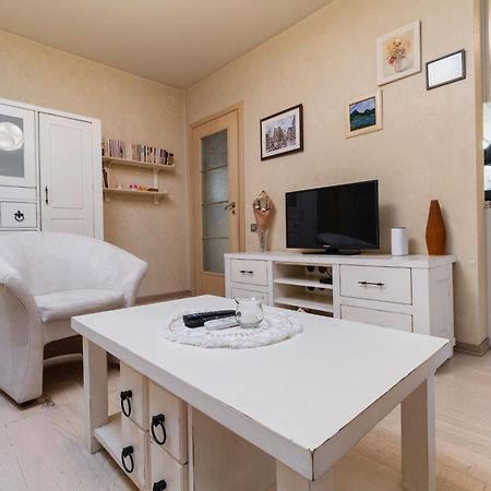 Elegant 1-Bedroom Apartment Plovdiv Kültér fotó