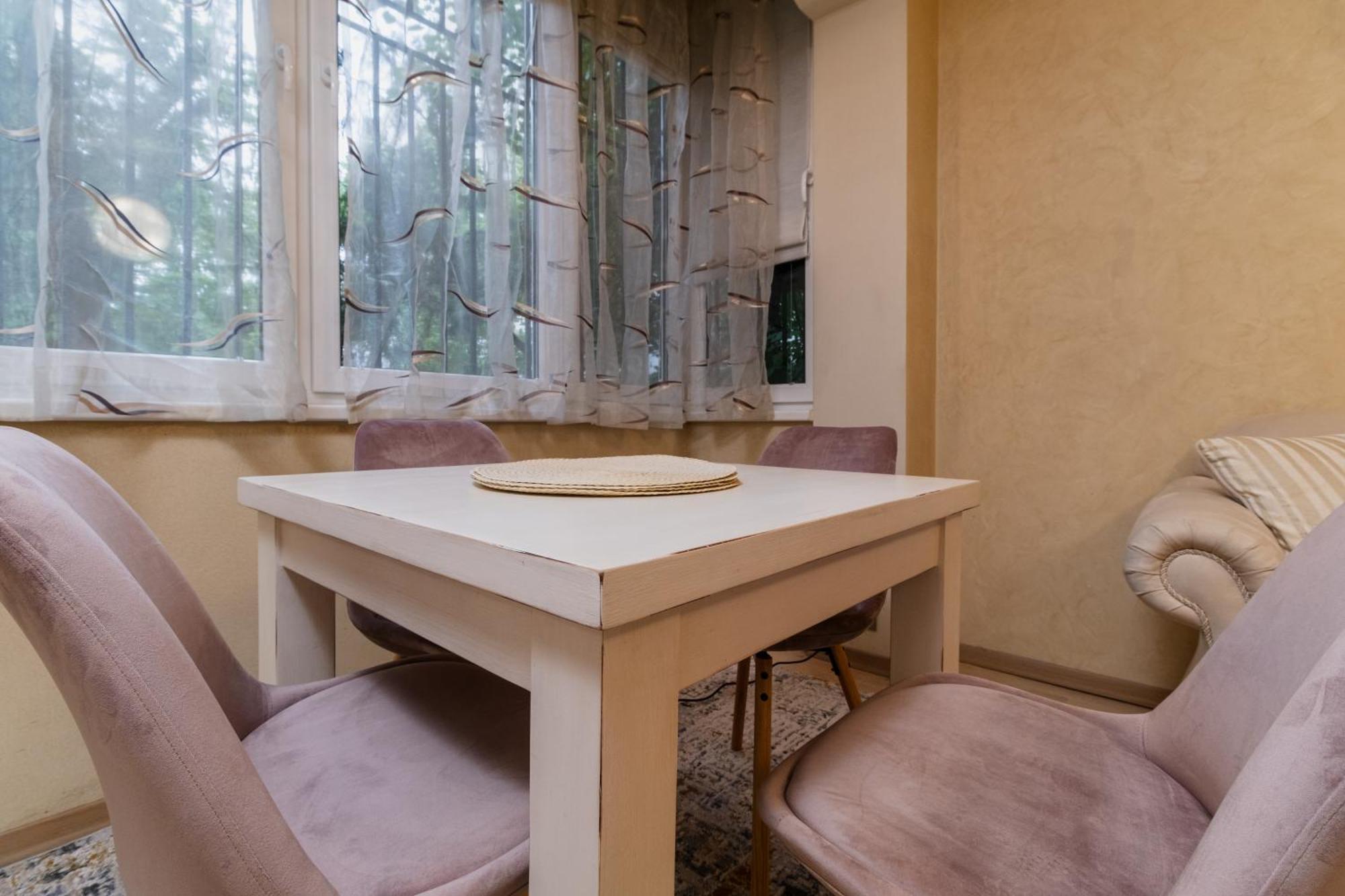 Elegant 1-Bedroom Apartment Plovdiv Kültér fotó