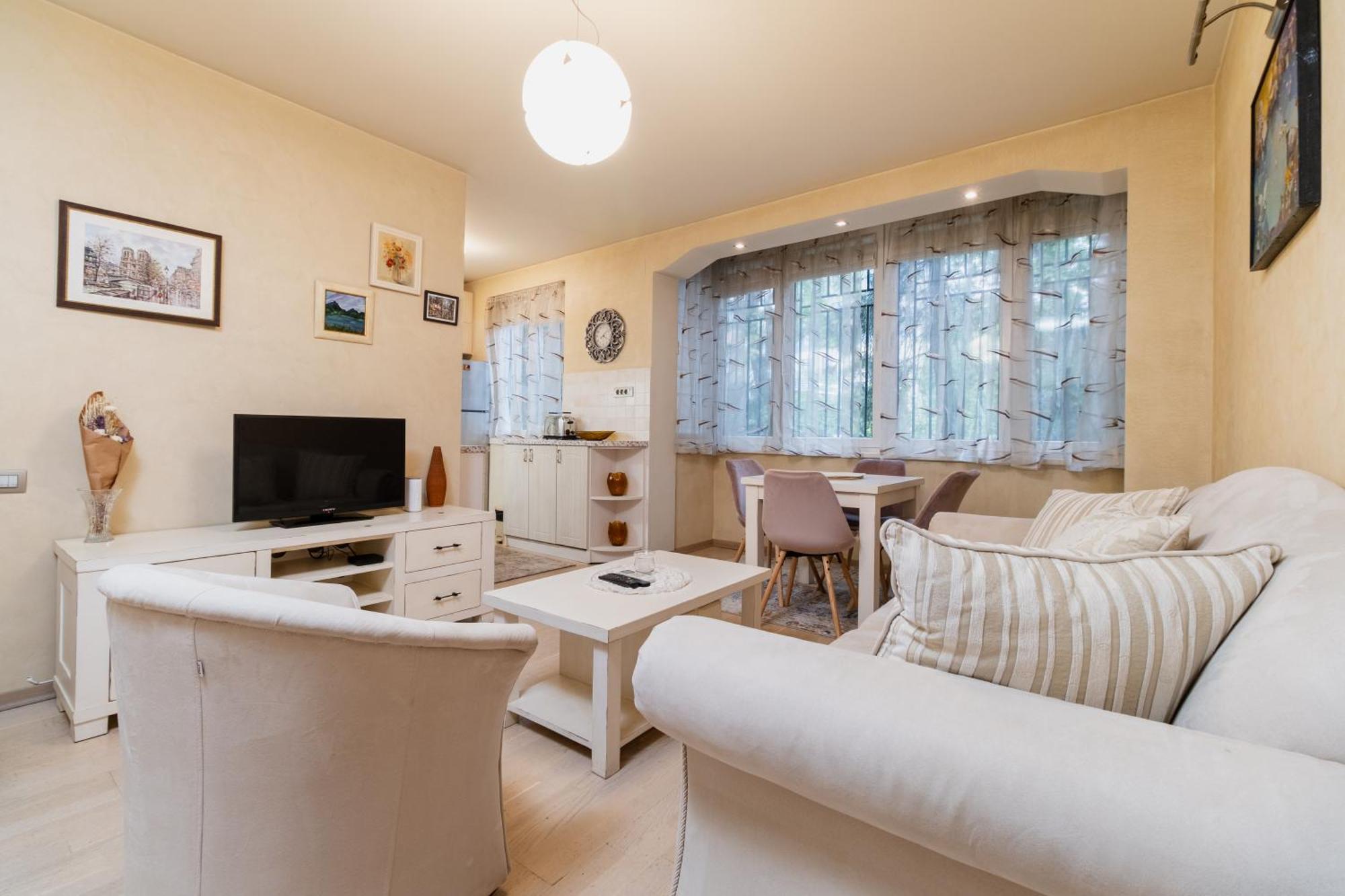 Elegant 1-Bedroom Apartment Plovdiv Kültér fotó